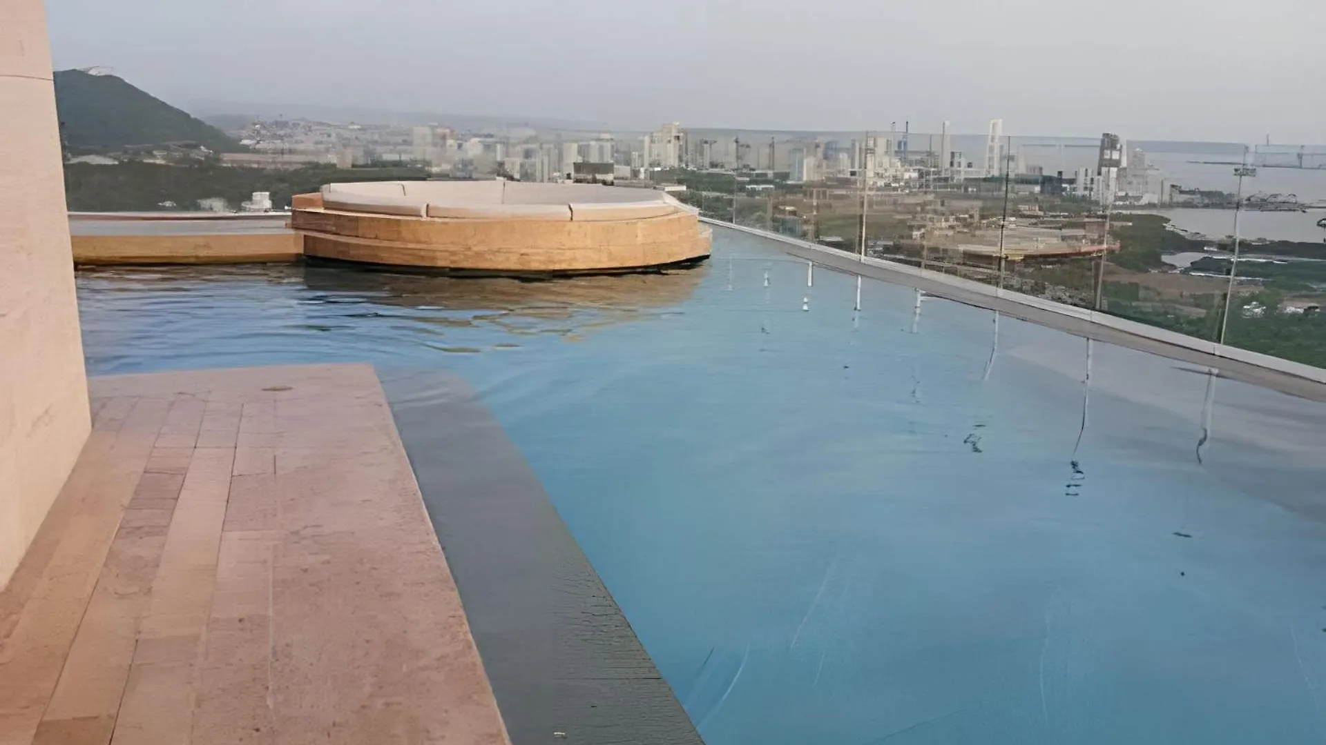Apartment Stuning View To Walled City & Beach, King Size Bed Cartagena Colombia